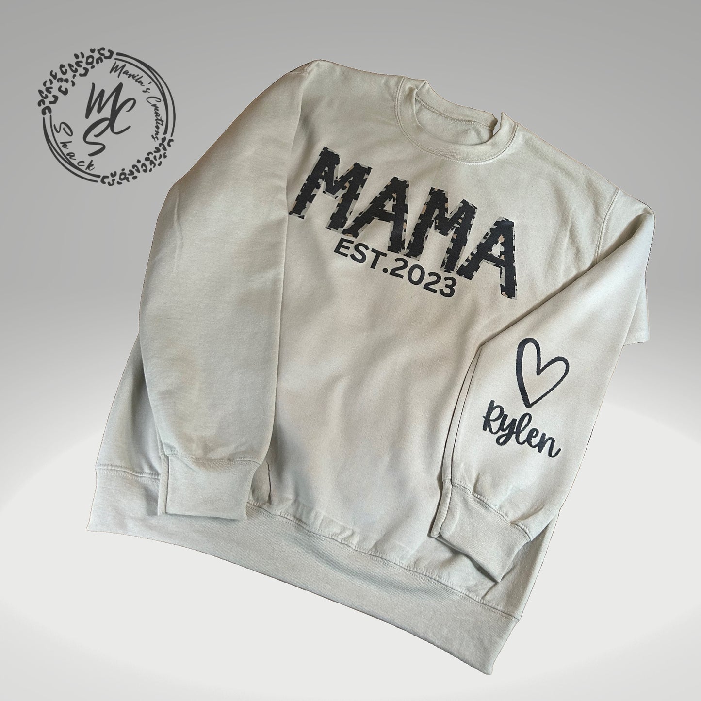 Mama Est. 2023 sweater (personalized with any year) with heart and kids names. Custom mama sweatshirt with kids names, mothers gifts.