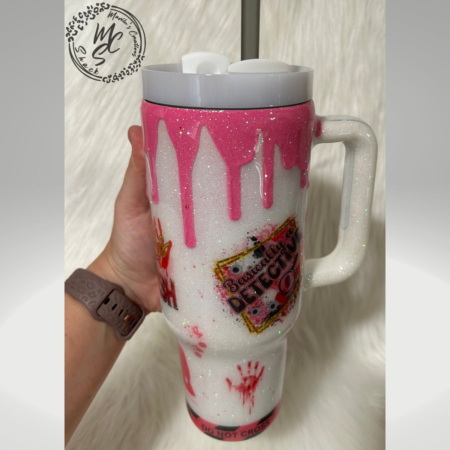 True Crime Pink Tumbler with 3D pink dripping , true crime junkie, basically a detective, sounds suspish. Customizable/Personalizeable.