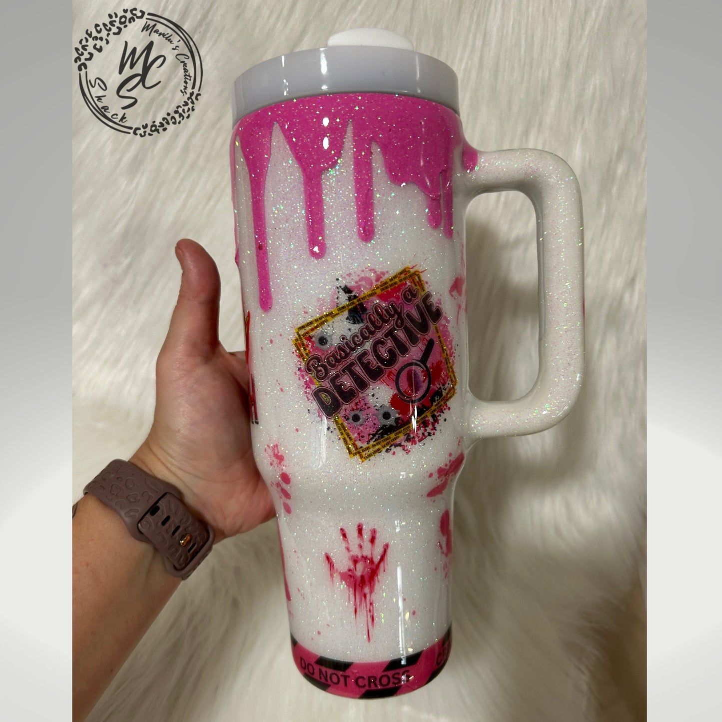 True Crime Pink Tumbler with 3D pink dripping , true crime junkie, basically a detective, sounds suspish. Customizable/Personalizeable.