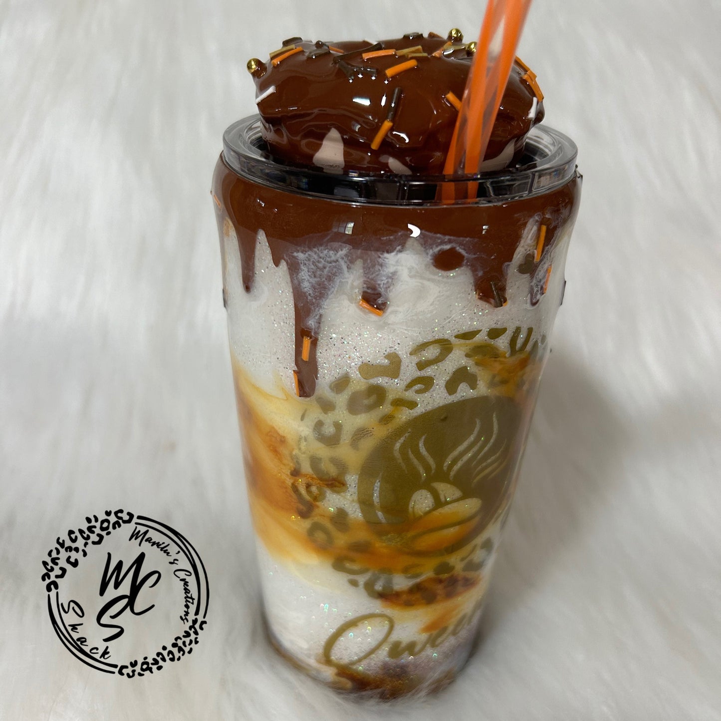 Caramel mocha donut Tumbler, 3d donut tumbler with caramel color dripping removable topper and sprinkles. 3d dripping glitter tumbler.
