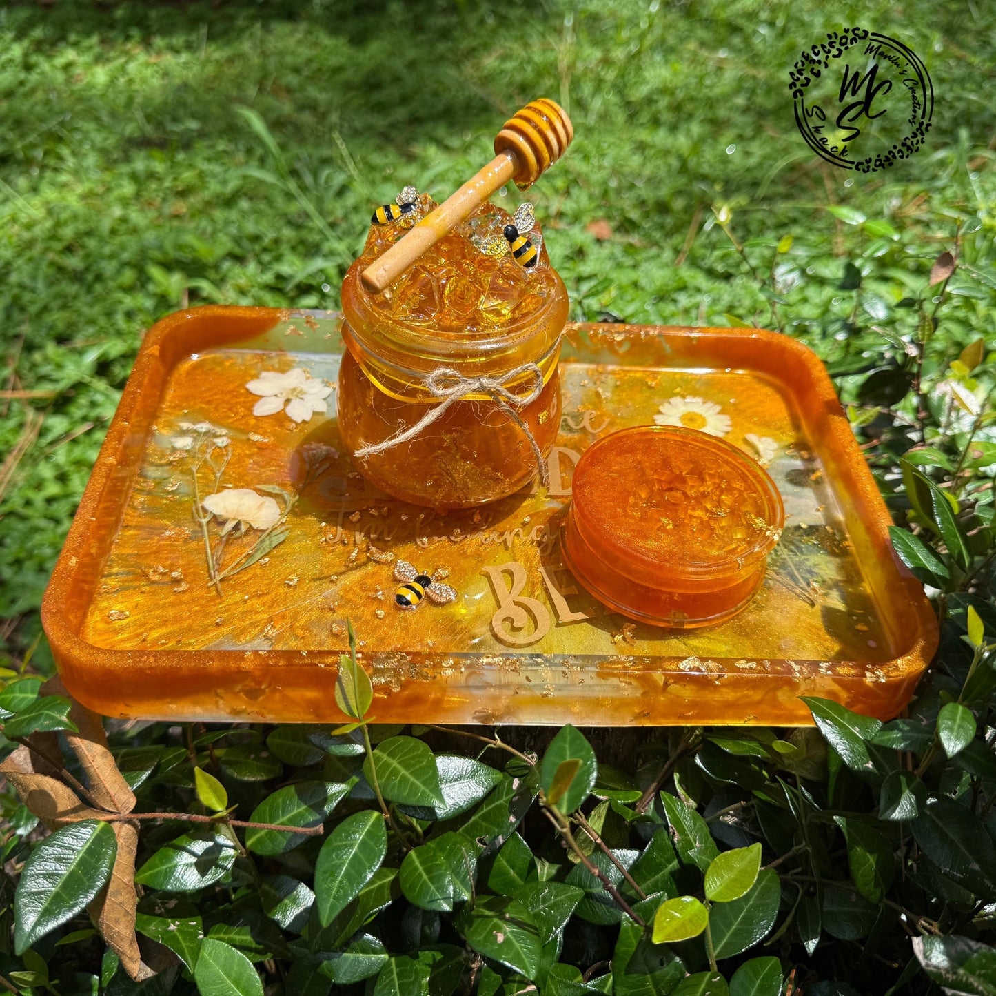 Honey Bee Resin Tray Set – Handmade with Dried Flowers & Gold Foil, Decorative Jar and Matching Accent Tray, Nature-Inspired Gift Set