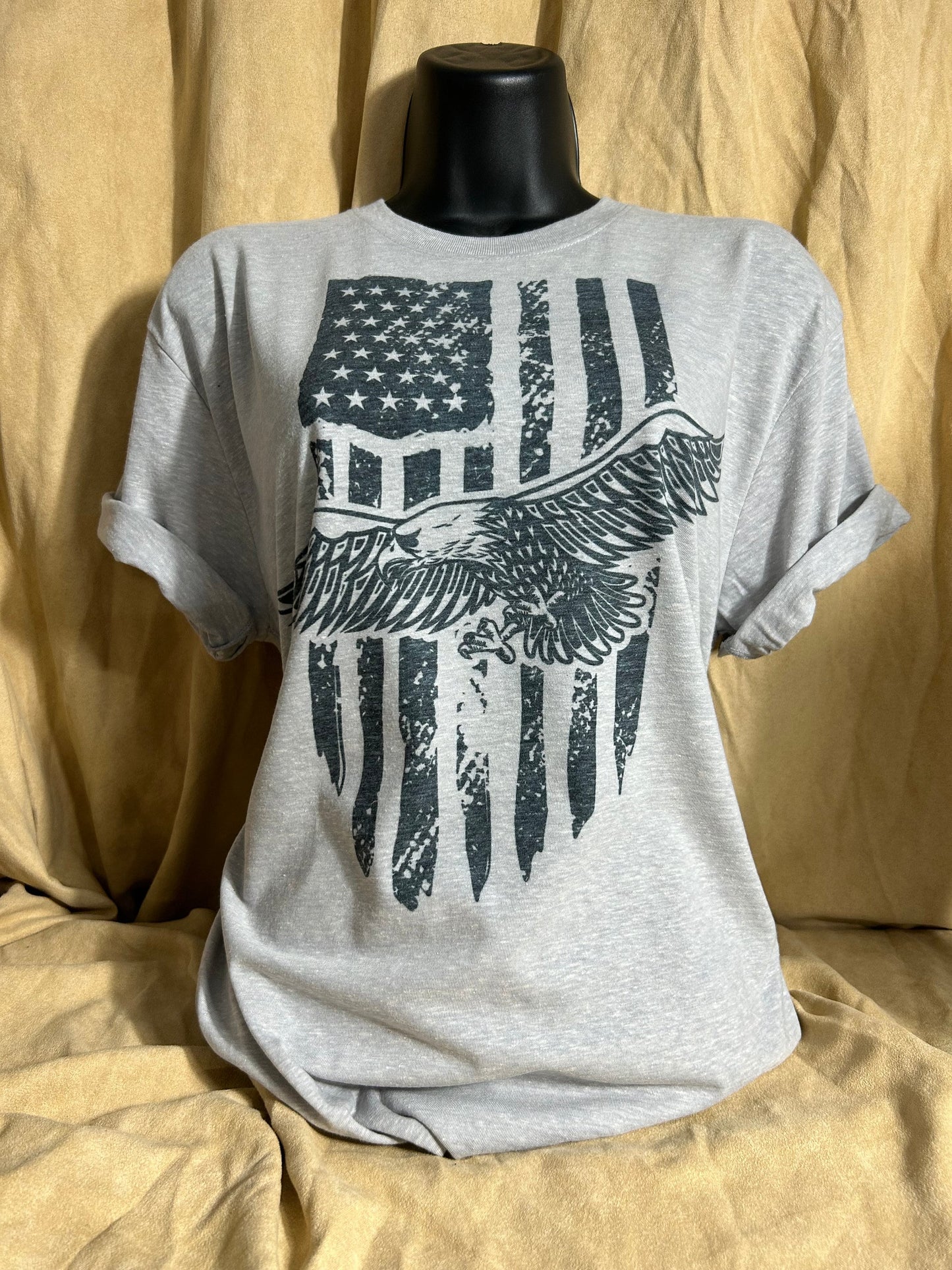 American Flag and Eagle t-shirt, Unisex shirt, Patriotic Tee, super soft light grey top gift for her or for him.