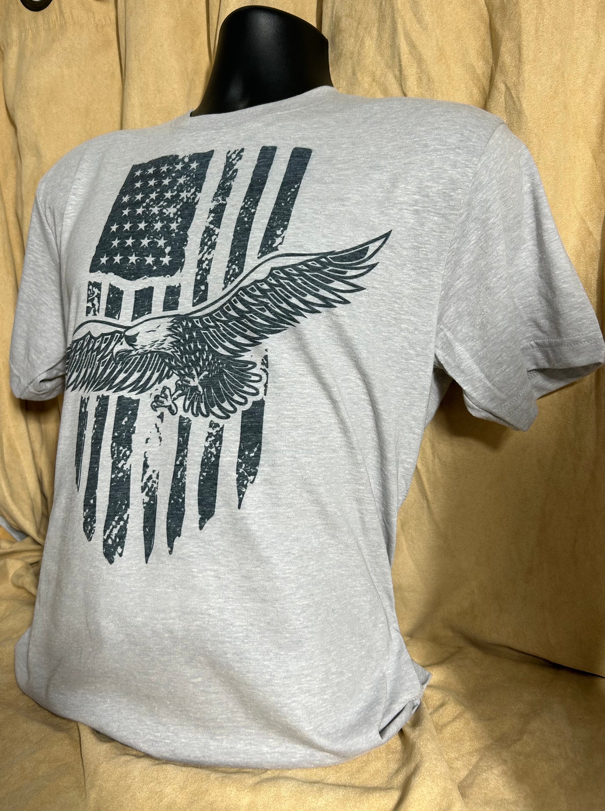 American Flag and Eagle t-shirt, Unisex shirt, Patriotic Tee, super soft light grey top gift for her or for him.