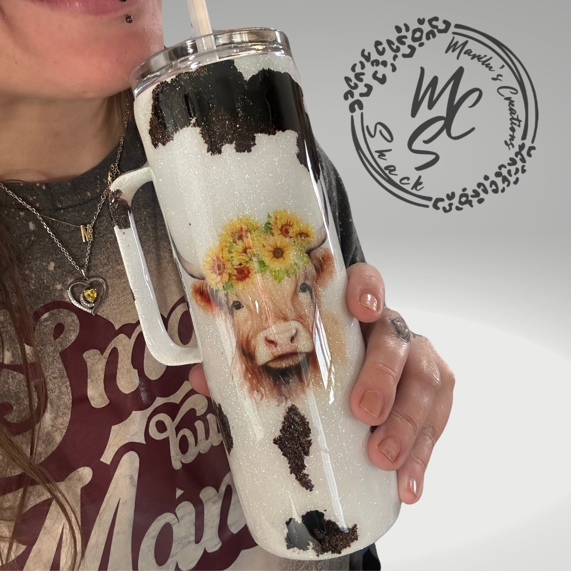 Highland cattle cow print glitter tumbler, animal print cup, cow lovers tumbler personalizeable (option to add a name)