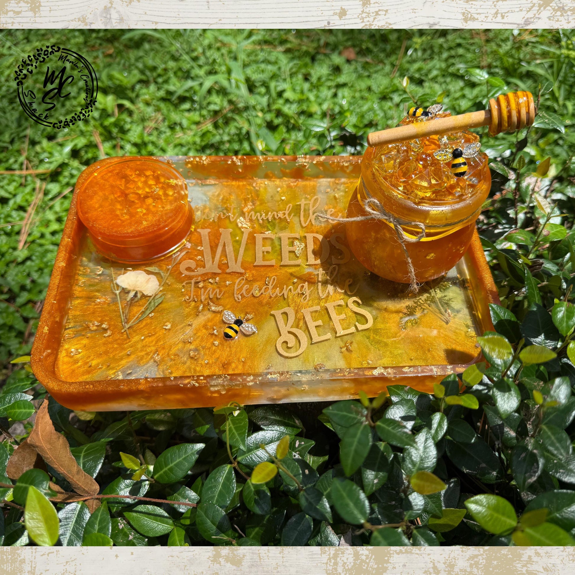 Honey Bee Resin Tray Set – Handmade with Dried Flowers & Gold Foil, Decorative Jar and Matching Accent Tray, Nature-Inspired Gift Set