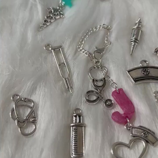 Custom Tumbler Handle Charm: Cup Chain, Heart Accent