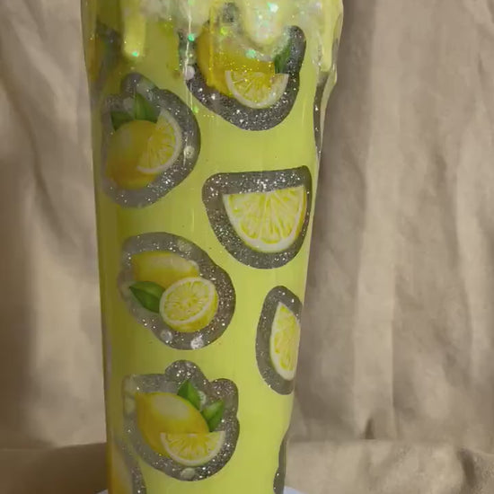 Lemonade Tumbler (the zest is yet to come) Peekaboo Snow Globe Tumbler (24oz) with ice and lemons topper.