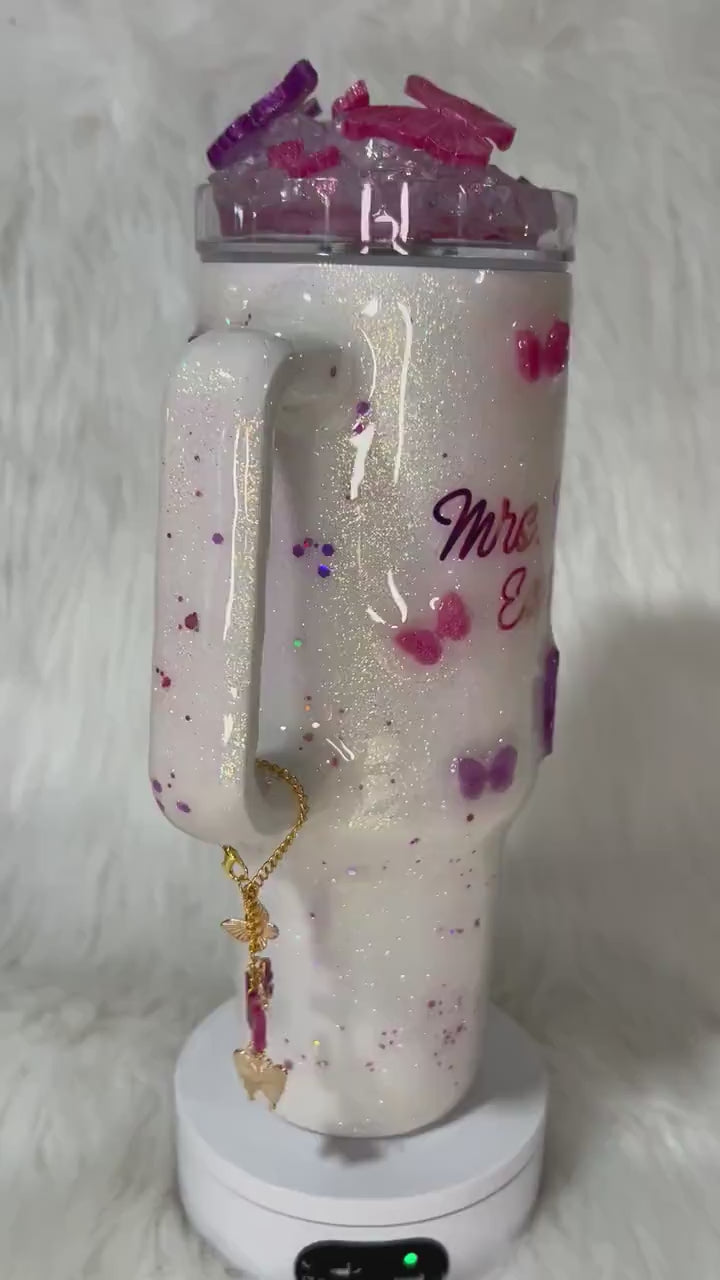 Butterflies Tumbler with 3D butterflies and 3D removable butterflies lid topper. Pink and Purple butterfly cup, personalized gift for her.